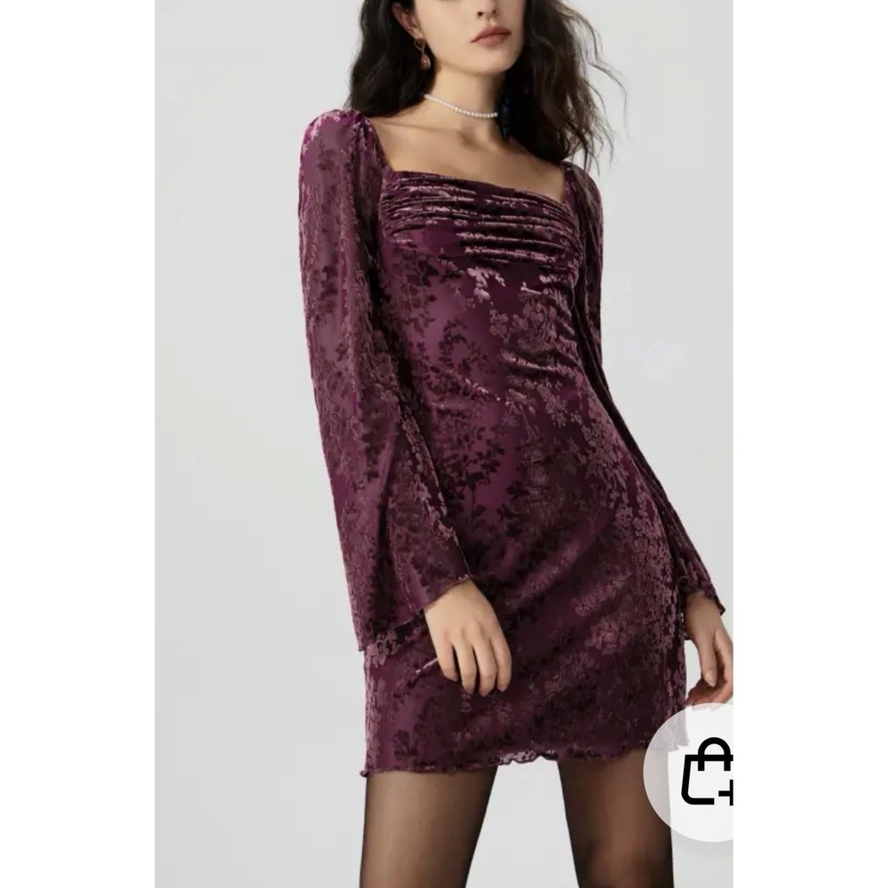 Cider Burgundy Long Sleeve Velvet Burnt Out Square Neck Floral Ruched Mini Dress